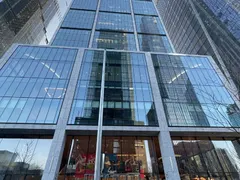 BlackRock Restricts Withdrawals Amid Rising Market Pressures