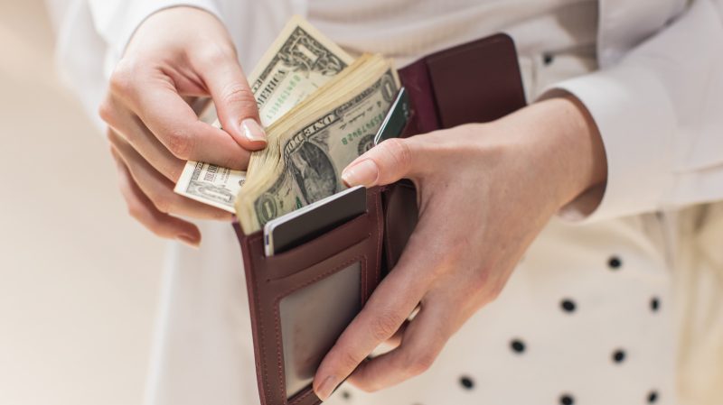 Understanding Restocking Fees at Major Tech Retailers - 7 Tech Stores That Have A Restocking Fee You Should Know About