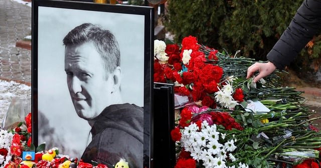 Kremlin Denies Poisoning Accusations Against Navalny - Kremlin Says It Strongly Rejects European Accusations It Poisoned Navalny With Dart Frog Toxin