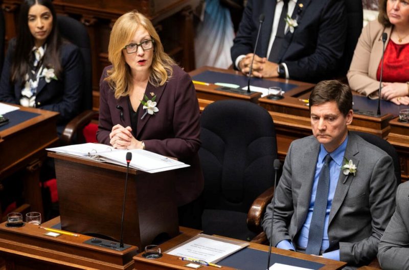 NDP Budget Faces Criticism Amid Economic Challenges - Les Leyne: Budget Pain, But No Sign Of Benefit