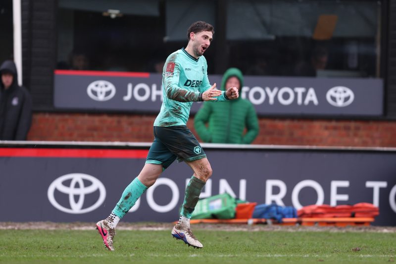 Santi Bueno Shines as Wolves Advance in FA Cup - Rob Edwards Praises 'unassuming Leader' In Wolves' Win At Grimsby