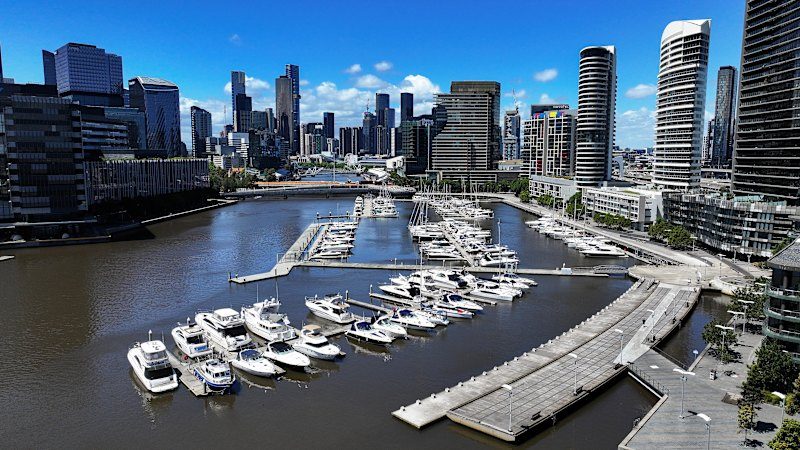 Melbourne's Housing Future: A Clash of Urban Visions - Super-sized CBD Or Soaring Suburbs: The Competing Visions To Reshape Melbourne