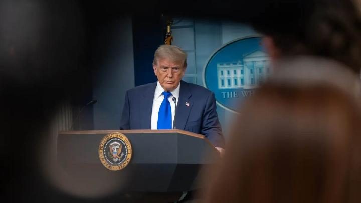 Supreme Court Declares Trump's Tariffs Unconstitutional - Trump Sweeping Tariffs Struck Down: What Happens Next?