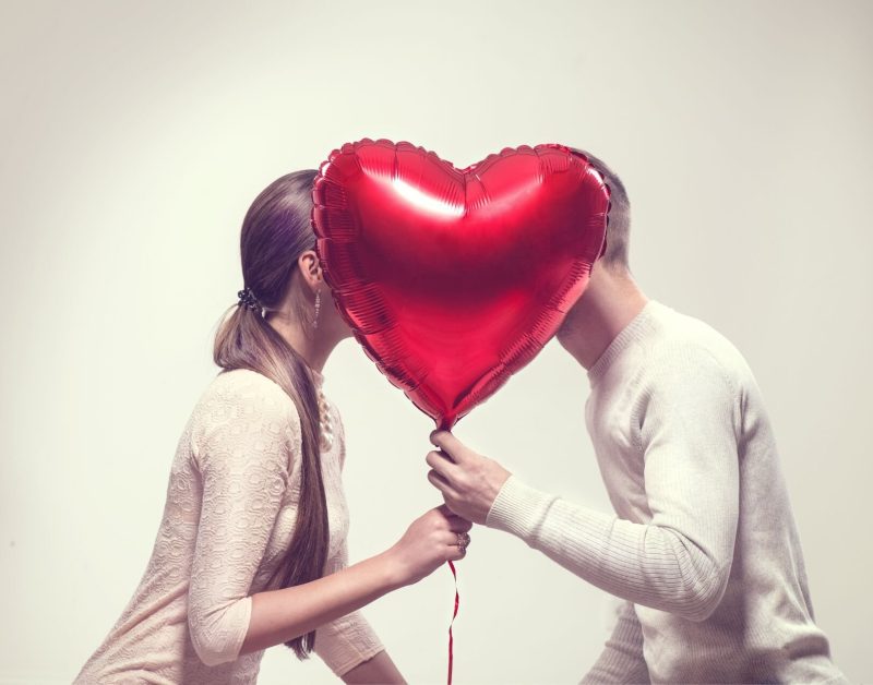 Celebrate Love in Ontario: Romantic Hotspots and Safety Tips - Valentine’s Day In Ontario: Romantic Spots, Trends And Dating Scam Alerts
