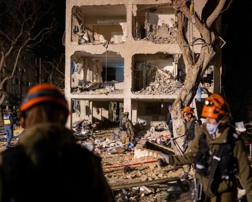 Iranian Missile Strikes Devastate Southern Israel, Injuring Many - Almost 100 Wounded In Iranian Missile Strikes On Southern Israel 