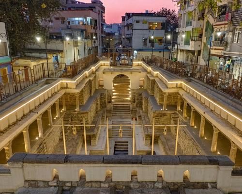 Reviving Ancient Stepwells: A Solution to India's Water Crisis - Ancient Stepwells Brought Back To Life As India Begins To Run Out Of Water