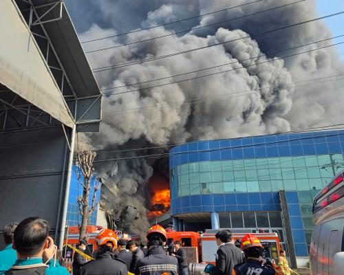 Tragedy Strikes as Fire Claims 14 Lives in South Korean Factory - At Least 14 People Killed In Fire At South Korean Car Parts Factory