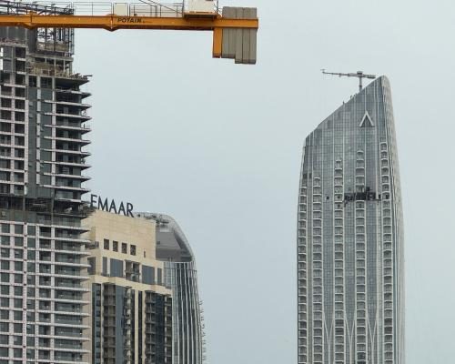 British Tourist Charged in Dubai for Filming Missile Strikes - British Tourist Among 20 Charged In Dubai Over Videos Of Iranian Missile Strikes