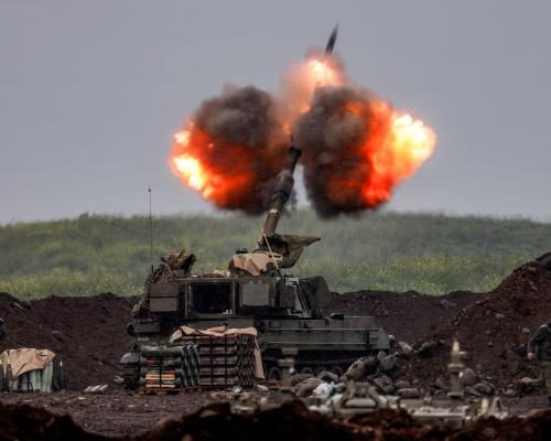 US Considers Ending War as Sanctions Ease Amid Escalating Strikes