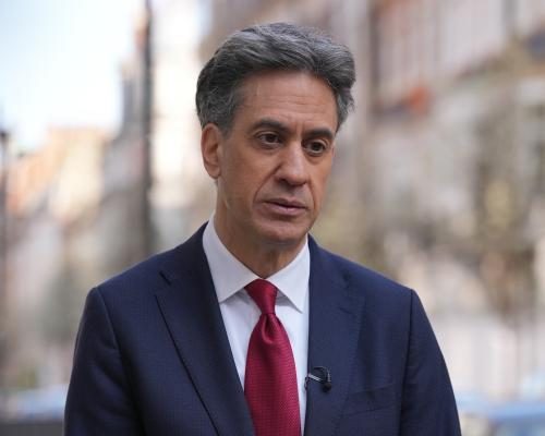 UK Considers Naval Deployment to Secure Strait of Hormuz - UK May Send Ships And Mine-hunting Drones To Strait Of Hormuz, Says Miliband