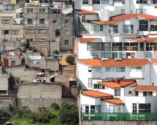 Mexico's Wealth Disparity: 1% Owns 40% of National Wealth - ‘Unbelievably Unequal’: Report Shows How 1% Of Mexicans Own 40% Of Country’s Wealth