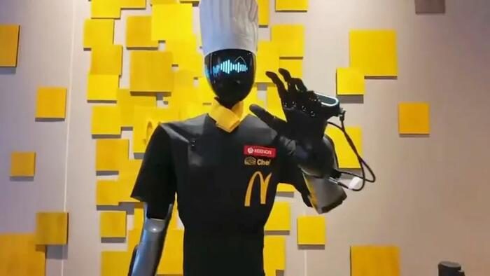 Shanghai McDonald's Tests Humanoid Robots for Customer Service - Watch: McDonald's Restaurant Rolls Out Robots To Greet, Serve Customers