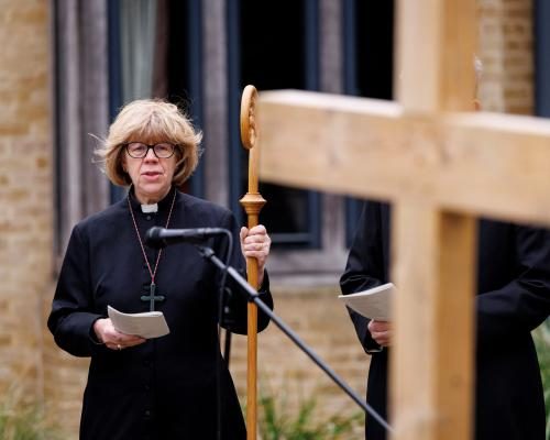 UK Leaders Urge Peace in Middle East During Easter Sermons - Iran Conflict To Forefront Of UK Religious And Political Leaders’ Easter Messages