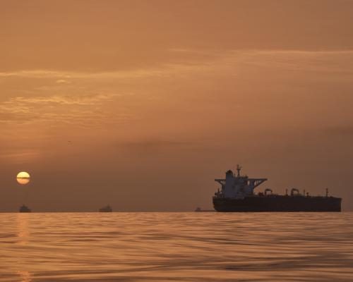 Middle East Tensions Escalate Amid US-Iran Standoff - Middle East Crisis Live: Ceasefire Under Pressure And Talks In Doubt As Iran Threatens To ‘retaliate’ To US Seizure Of Ship