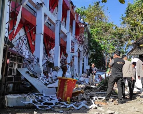Tragedy Strikes as 7.4 Magnitude Quake Hits Ternate Island - One Killed And Buildings Damaged As Magnitude 7.4 Earthquake Strikes Indonesia