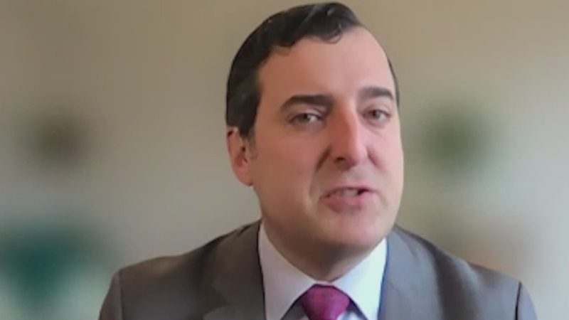 Oregon's Economic Outlook: Growth Amid Job Market Challenges - Oregon's Lead Economist Talks State Growth, Stagnating Job Prospects