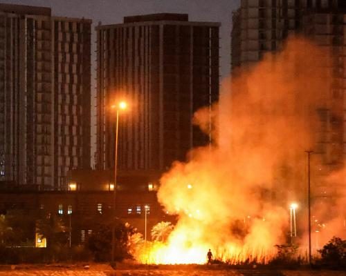 US Contractors at Risk of Attack in Iraq's Military Base - US Contractors Stranded In Iraq Under Threat Of Imminent Attack: ‘We Are Sitting Ducks’