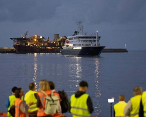 Evacuation Underway for Passengers of Hantavirus-hit Cruise Ship - Hantavirus-hit Cruise Ship Arrives In Tenerife With Spanish Passengers To Be Evacuated First – Europe Live 