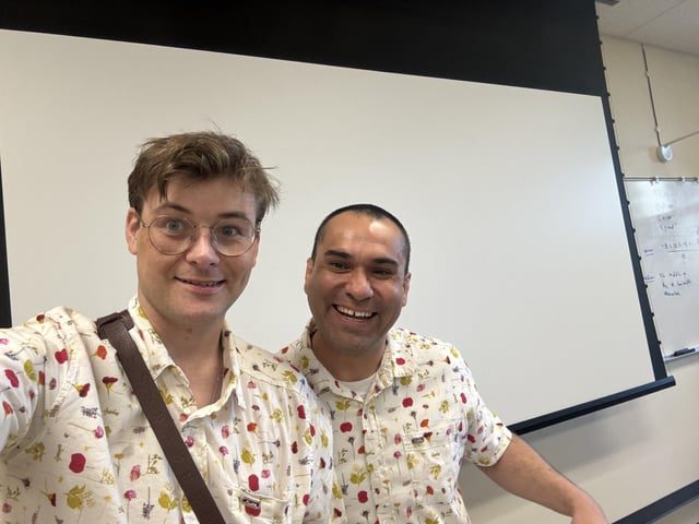 Unexpected Fashion Match Sparks Laughter on Campus - I Wore The Same Shirt As My Statistics Professor The First Day Of Class