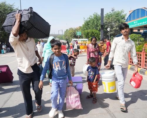 Migrant Workers Flee Indian Cities Amid Fuel Crisis - ‘I’ve Not Had Proper Food For Days’: Migrant Workers Leave India’s Cities As Iran War Fuel Crisis Deepens