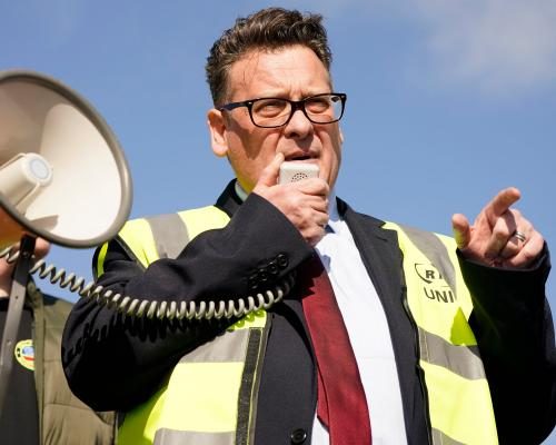 Karl Turner Loses Labour Whip Following Starmer Criticism - Karl Turner Has Labour Whip Suspended After Criticism Of Starmer And No 10