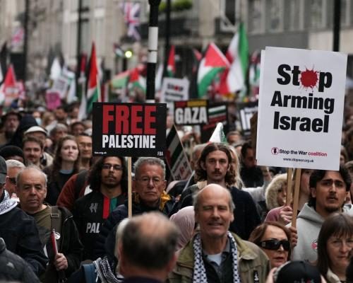 Massive Pro-Palestine Protest in London Draws Thousands - Tens Of Thousands Attend London Pro-Palestine Rally To Mark Nakba Day