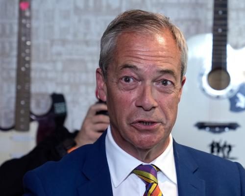 Labour Accuses Farage of Evasion Over £5m Crypto Gift - Farage Trying To Avoid Scrutiny Over £5m Gift From Crypto Billionaire, Labour Says