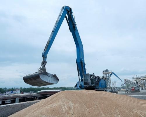 Ukraine Triumphs in Battle Against Illegally Exported Grain - Ukraine War Briefing: Kyiv Claims Victory Over ‘shadow Grain Fleet’ Shipment To Israel