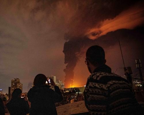 Tehran Residents Face Apocalyptic Scenes After Airstrikes - ‘Dark, Like Our Future’: Iranians Describe Scenes Of Catastrophe After Tehran’s Oil Depots Bombed