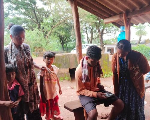 Innovative Chatbot Bridges Gap for Migrant Workers in India - Indiaâs Scattered Workforce: The Chatbot Keeping Families In Touch During Emergencies