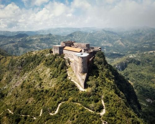 Tragic Crush at Citadelle Henry Claims Over 30 Lives in Haiti - At Least 30 Killed In Crush At Historic Fortress In Haiti