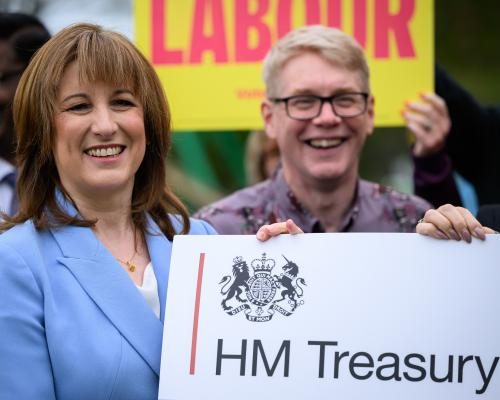 Labour's Energy Crisis Response: Balancing Reassurance and Reality - Energy Crisis: Why ‘keep Calm But Cut Down’ May Be A Better Message For Labour