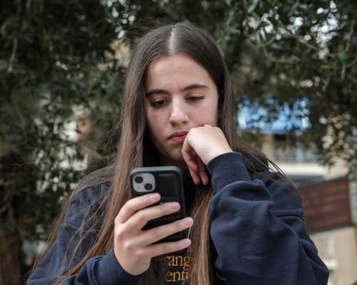 Greece Implements Social Media Restrictions for Minors - Greece Announces Social Media Ban For Under-15s, Citing Anxiety And Sleep Problems