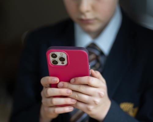 Complete Guide to ‘Close To Zero Impact’: US Study Casts Doubt On Effect Of Phone Ban In Schools