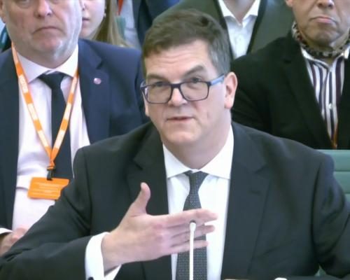 Pressure Mounts on Starmer Following Robbins' Testimony - Olly Robbins’ Account Of Mandelson Vetting Piles Pressure On Keir Starmer