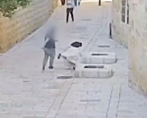 Outrage Erupts Over Attack on French Nun in Jerusalem - Video Of Attack On French Nun In Jerusalem Causes Widespread Condemnation